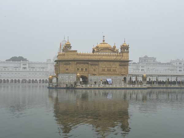 Zlatý chrám v Amritsaru je centrem Sikhismu